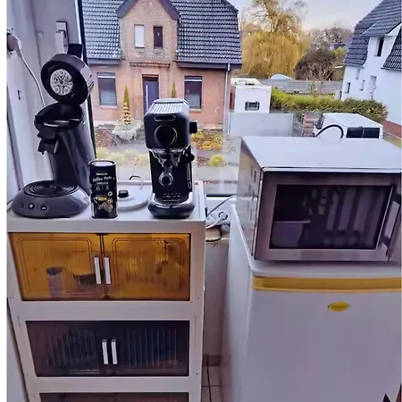 Eine Schoene In Einer Ruhigen Gegend Mit Gemeinsam Genutzte Bad Und Kuechengeraete Kleve (Dusseldorf)