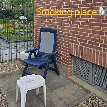 Eine Schoene In Einer Ruhigen Gegend Mit Gemeinsam Genutzte Bad Und Kuechengeraete Kleve (Dusseldorf)